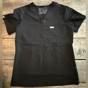 FIGS Black Catarina one pocket scrub top XS